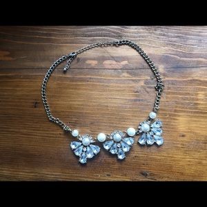 Statement necklace